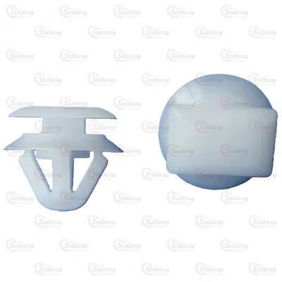 Кліпса Mazda Audi